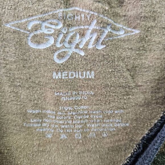 Eighty Eight Shirt Mens Medium Camo Cannabis 420 Day Leaf Short Sleeve Tee - Picture 3 of 7